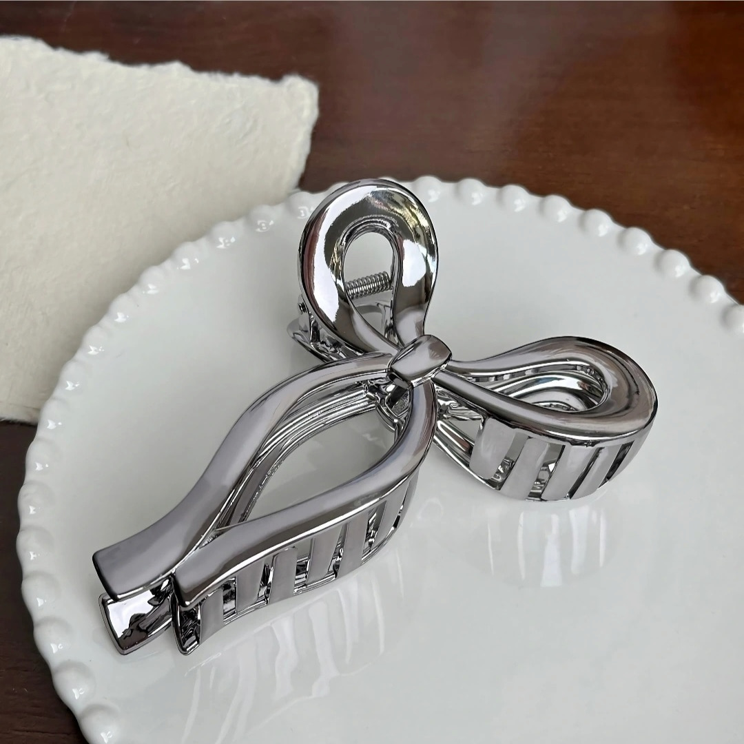 کلیپس مو آینهای